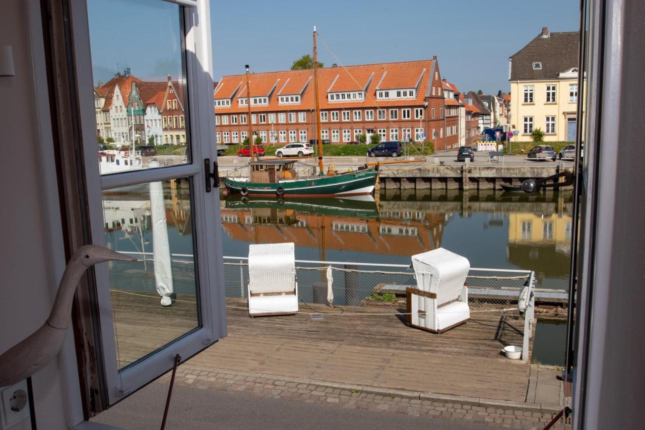Hotel Das Brueckenhaus Glückstadt Exterior foto